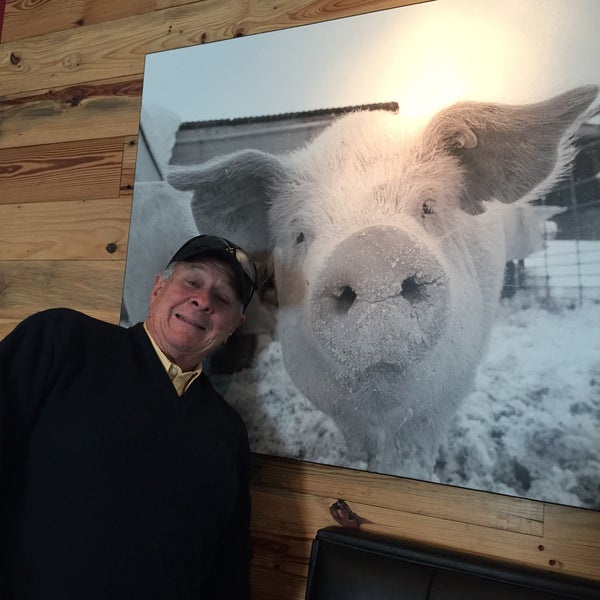 Red Rock Grill and Bar 24 tips from 440 visitors