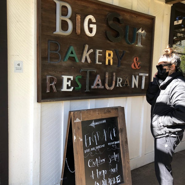 รูปภาพถ่ายที่ Big Sur Bakery โดย Carlos J. เมื่อ 11/5/2021