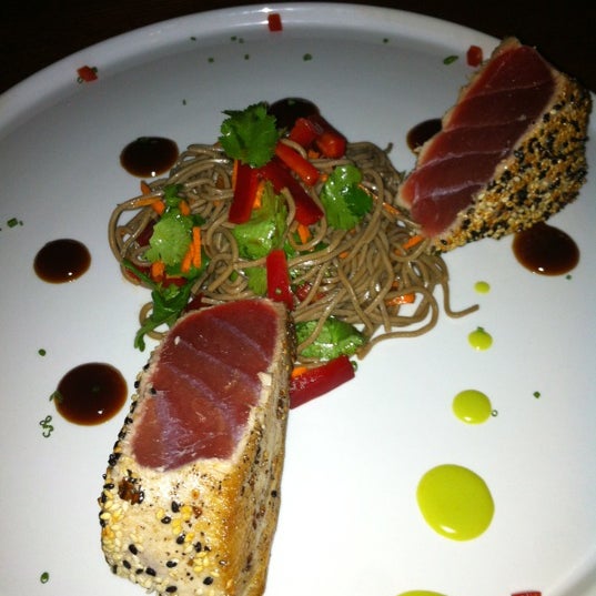Foto tirada no(a) Bodean Seafood por Daren M. em 10/8/2012