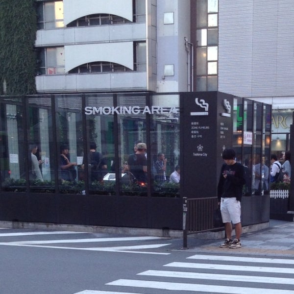 Photos At 池袋駅東口喫煙所 池袋 東京 東京都 Photos At 池袋駅東口喫煙所 池袋 東京 東京都