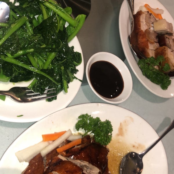 Photo taken at Golden Century Seafood Restaurant by Tina T. on 1/15/2019