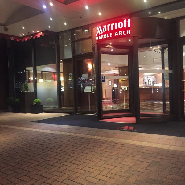 5/8/2017にAbdul- A.がLondon Marriott Hotel Marble Archで撮った写真