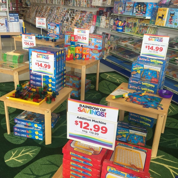 Корейский магазин игрушек в метрополисе. Димасик, симферополь, проспект победы. Hamleys золотой вавилон. Learn store. Learn store.