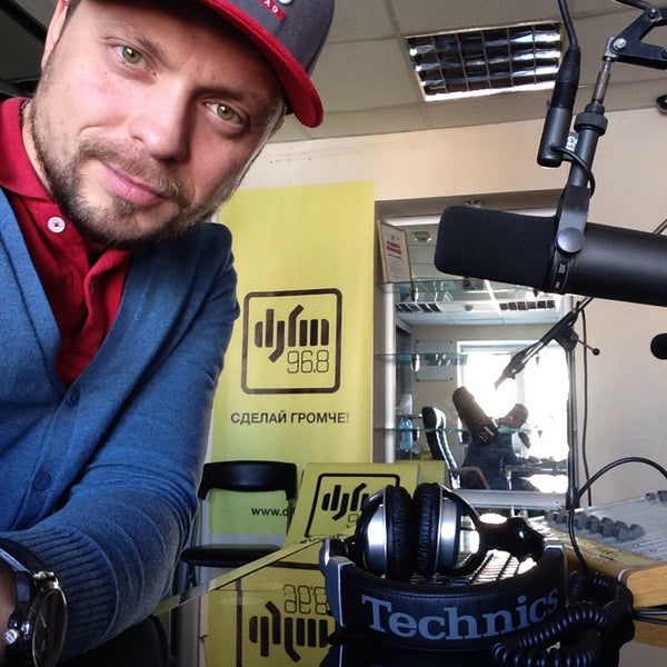 Photo taken at Radio DJFM by Igor K. on 10/31/2015