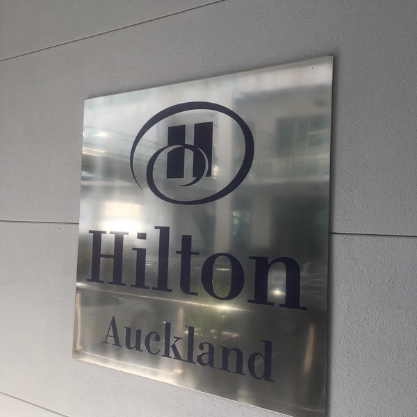 Photo taken at Hilton Auckland by Natthapol P. on 8/10/2018