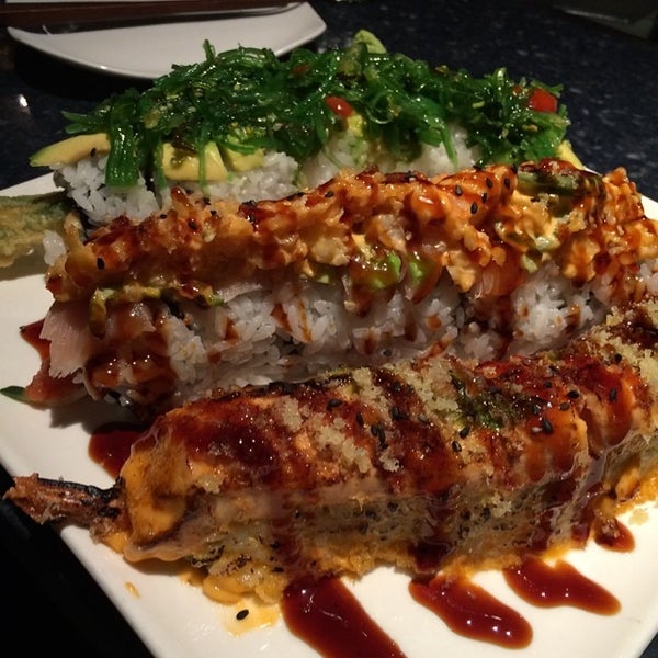 Foto diambil di Shiku Sushi oleh Derek F. pada 7/12/2014