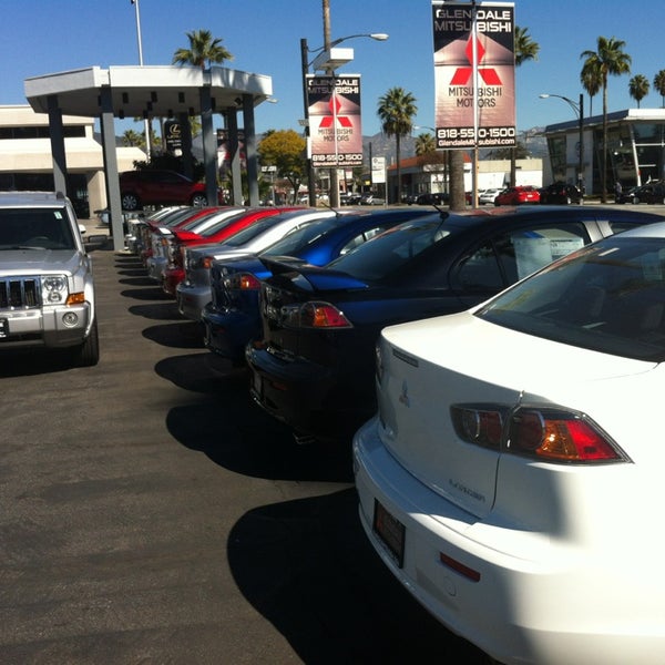 Glendale Mitsubishi Car Dealership