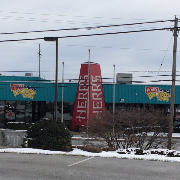 Photo taken at Herr&#39;s Snack Factory Tour by Caroline H. on 2/12/2016
