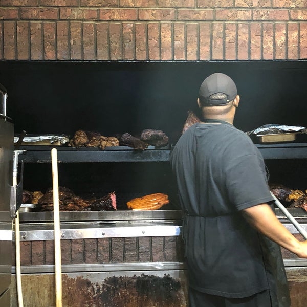 Big top john's barbecue