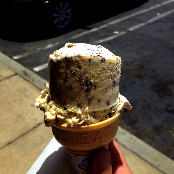 Rite Aid 17055 Van Buren Blvd