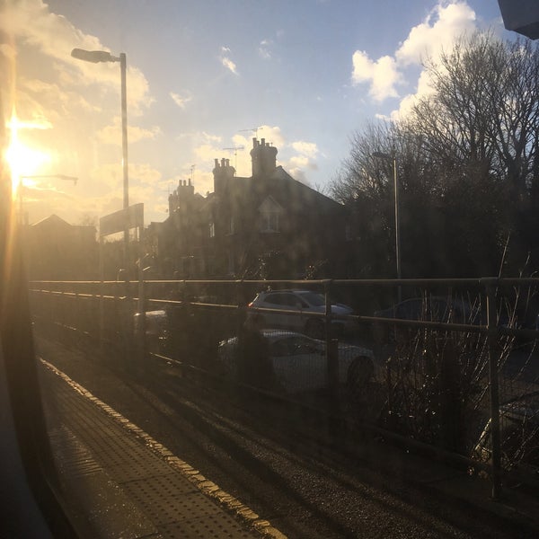 Stansted Mountfitchet Railway Station (SST) 6 tips