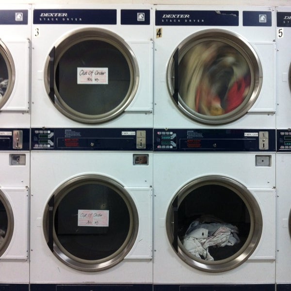 Coin Laundry, 150 Augusta Ave., Toronto, ON, coin laundry, Çamaşırhane.