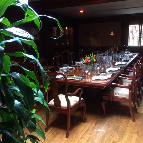 Tom Jones Steak House St. Lawrence Toronto, ON