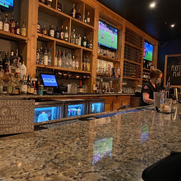 10/30/2020 tarihinde Tanya L.ziyaretçi tarafından RusTeak Restaurant And Wine Bar'de çekilen fotoğraf