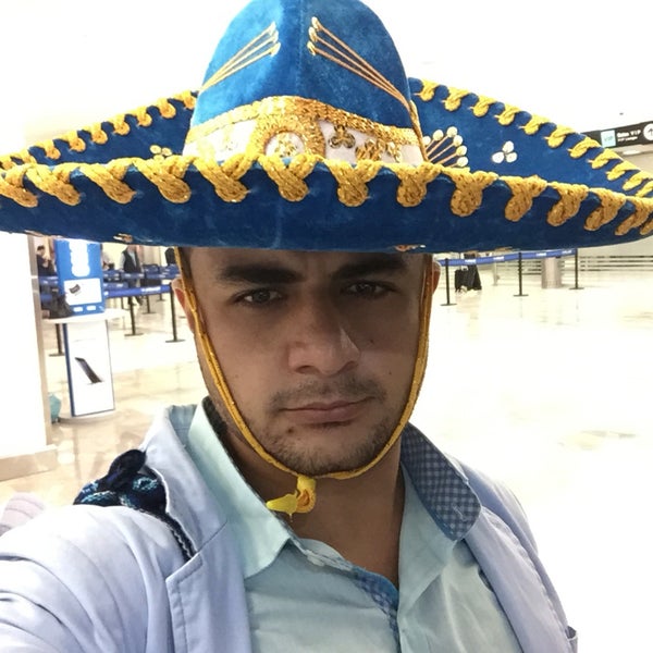 Johnnie Walker Lounge Terminal 1