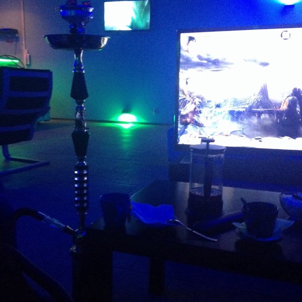 รูปภาพถ่ายที่ Smoke Ocean Lounge โดย Настя М. เมื่อ 11/3/2014