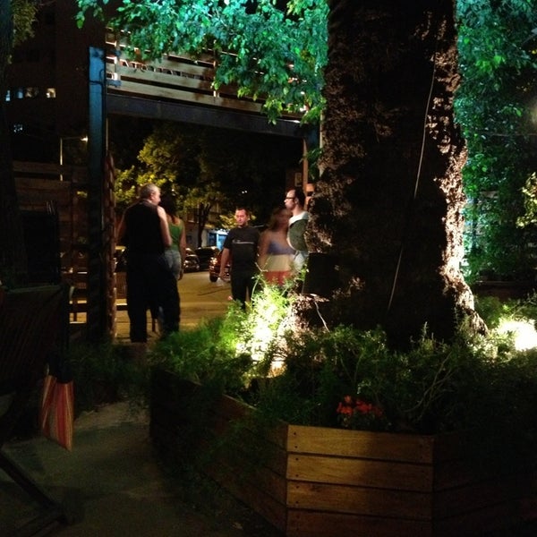 La Escondida Steakhouse en Nuñez