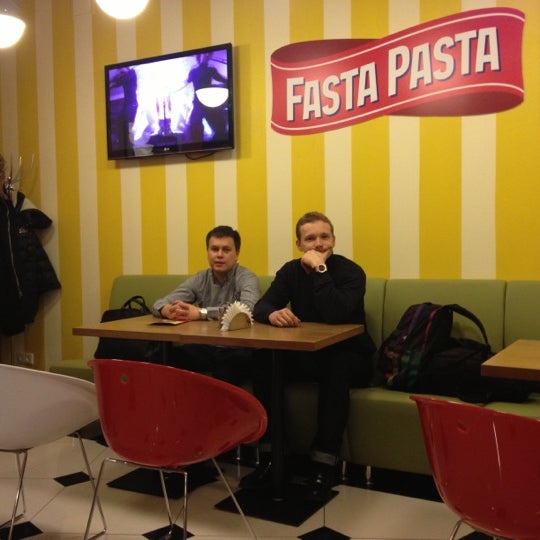 Photo taken at Fasta Pasta by Aleksey S. on 11/7/2012