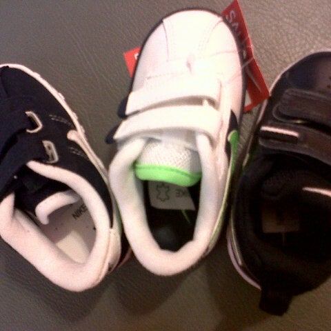 nike factory alam sutera