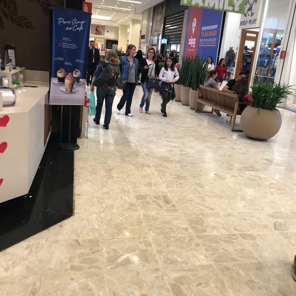 6/10/2019 tarihinde Marcelo Hsu 許.ziyaretçi tarafından Shopping Center Norte'de çekilen fotoğraf
