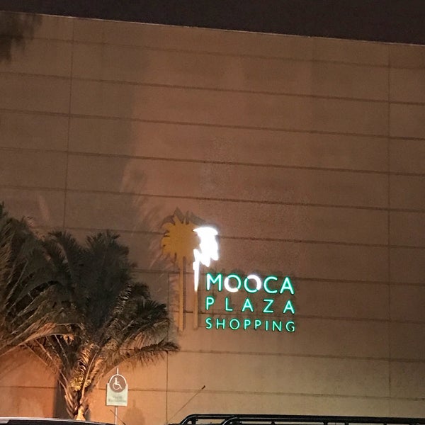 Photo taken at Mooca Plaza Shopping by Marcelo Hsu 許. on 4/8/2017