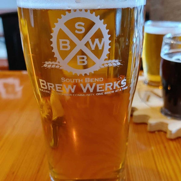 Photo taken at South Bend Brew Werks by Adam D. on 3/9/2022