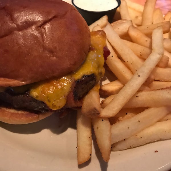 Photo taken at Glory Days Grill by Joshua B. on 4/1/2019