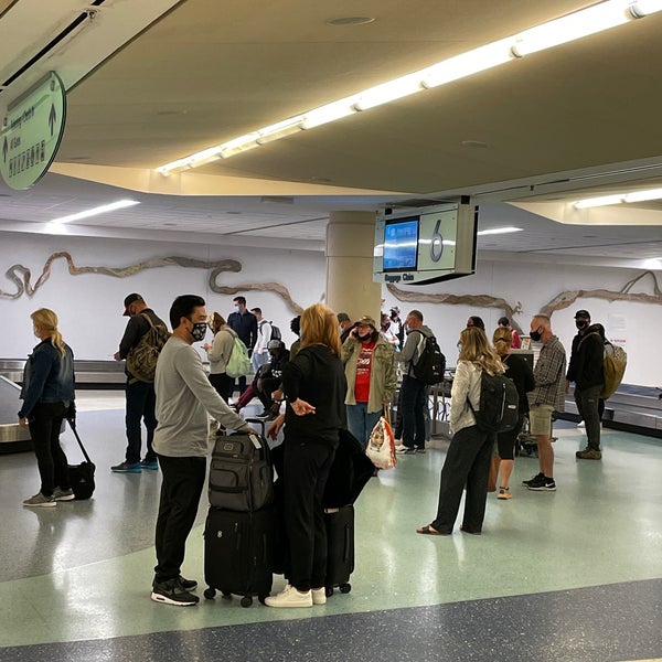 Baggage Claim Carousel 6 Northside 1 tip from 84 visitors