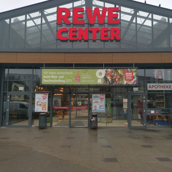 Photo taken at REWE CENTER by Oliver B. on 2/21/2024