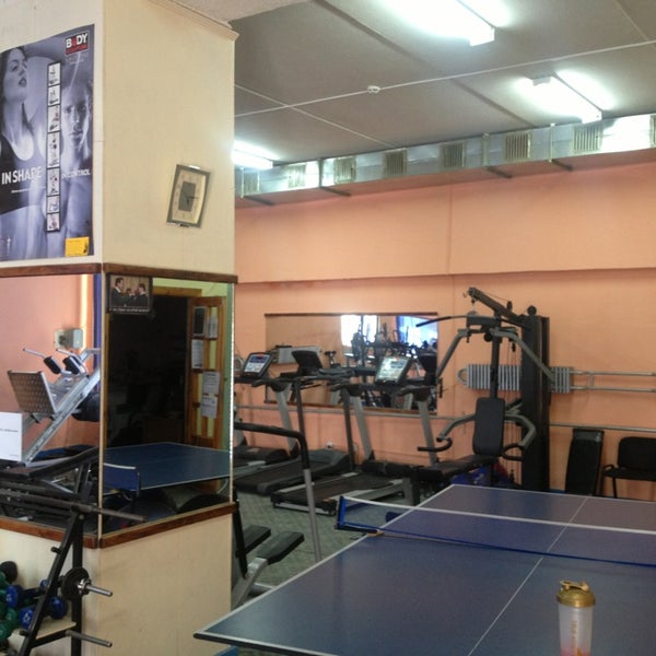 Про спорт элит. Новотроицк проспект Металлургов 10а. Пр Металлургов 10а Новотроицк. Металлургов 10 Новотроицк. Пр Металлургов 10а Новотроицк Юность фото.