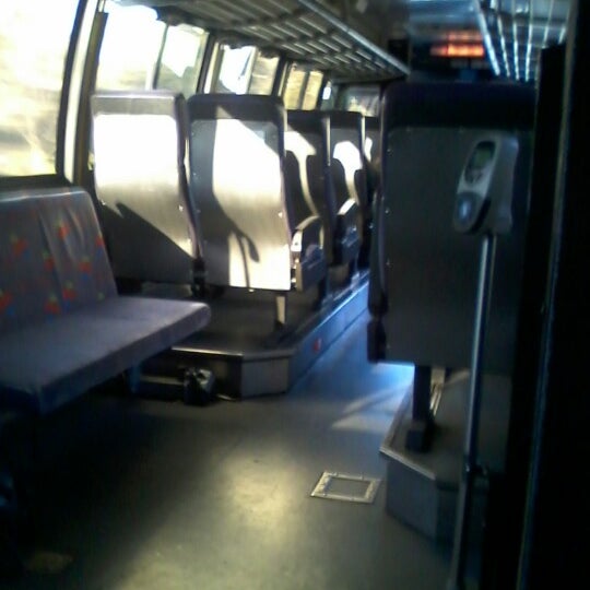 микроавтобус автобус фото. автобусы 51 киселевск. автостанции киселёвск. уаз кинобудка. автобус 51 место баг 102.