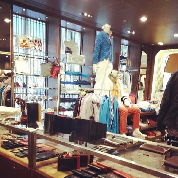 Photos At United Arrows Clothing Store In 名古屋市
