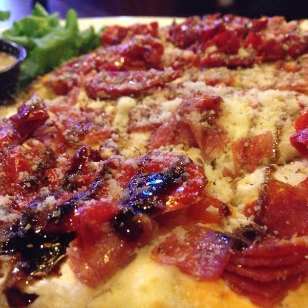8/10/2014にSpenser H.がFarrelli&#39;s Wood Fire Pizzaで撮った写真