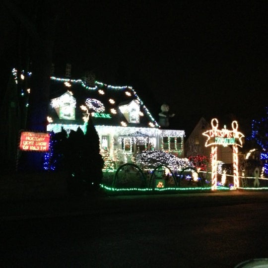 Christmas On Manhattan Waldwick Nj