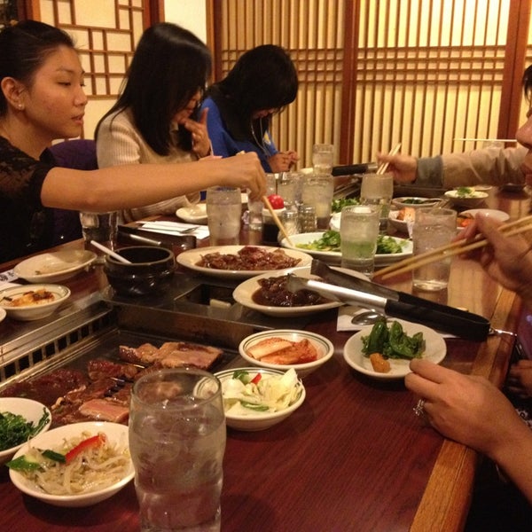 Снимок сделан в Seoul Garden Restaurant пользователем Tommy T. 1/14/2013