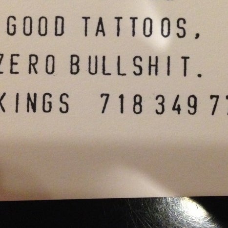 Foto diambil di Three Kings Tattoo Parlor oleh CJ H. pada 9/10/2013