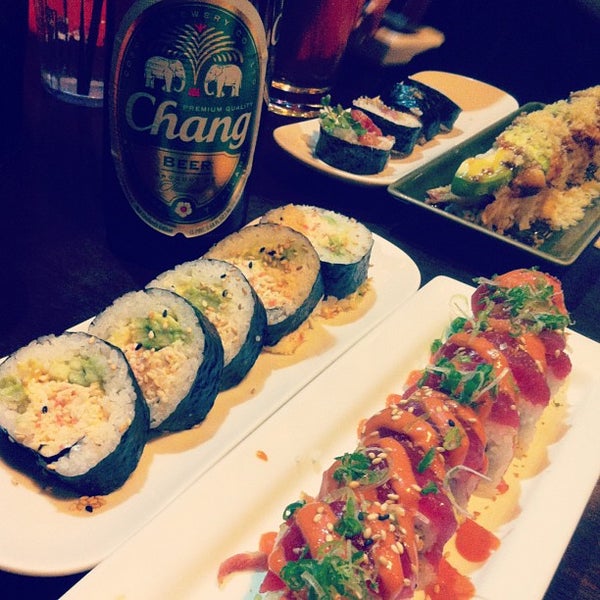 3/1/2013 tarihinde Benjamin B.ziyaretçi tarafından Awesome Sushi'de çekilen fotoğraf