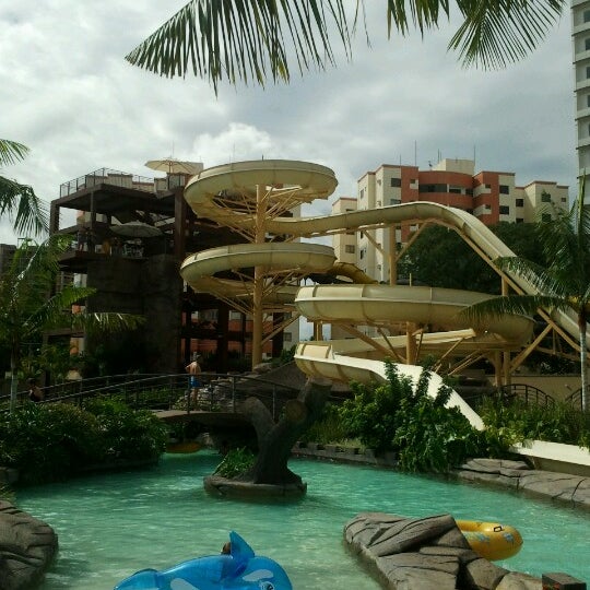 Photo taken at Water Park by Guilherme R. on 1/10/2013