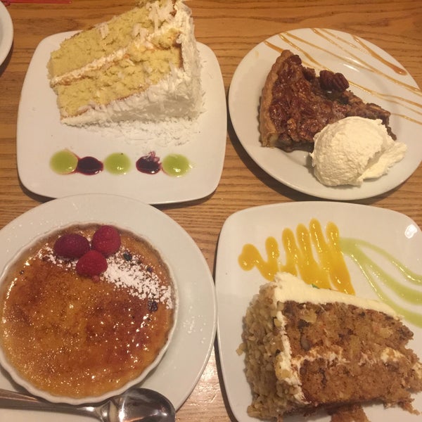 2/26/2017にKeith C.がPastiche Fine Desserts &amp; Caféで撮った写真