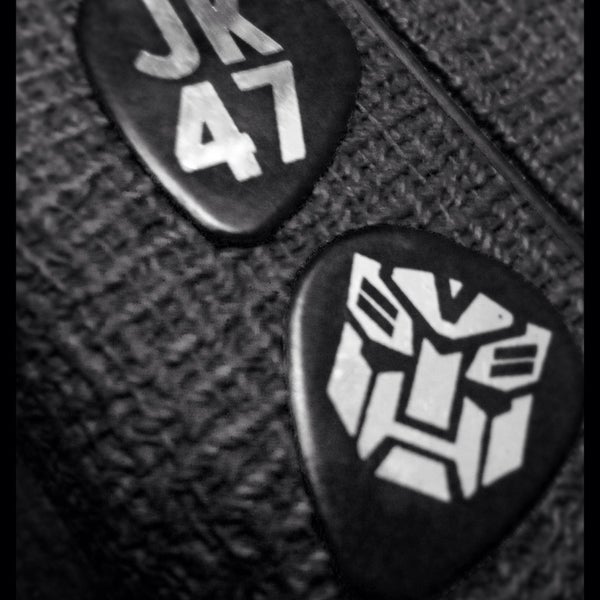 Foto scattata a Music Garage da JK-47 [Guitar] il 10/28/2014