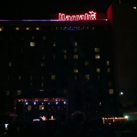 Photo taken at Harrah&#39;s Casino by Tim E. on 9/28/2012