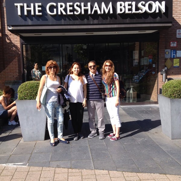 Foto diambil di Gresham Belson Hotel Brussels oleh Nejat A. pada 8/3/2014