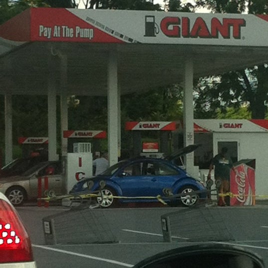Giant Gasoline - 277 Hershey Rd