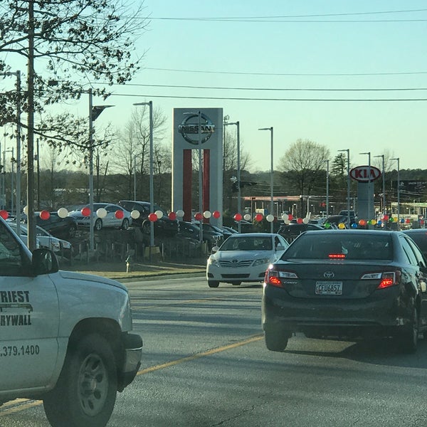 Nissan of Union City Car Dealership