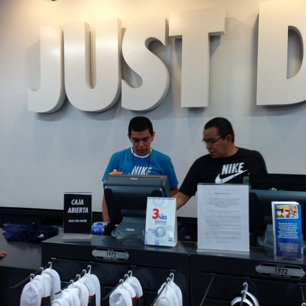 Nike Factory Store - 70 conseils de 3865 visiteurs