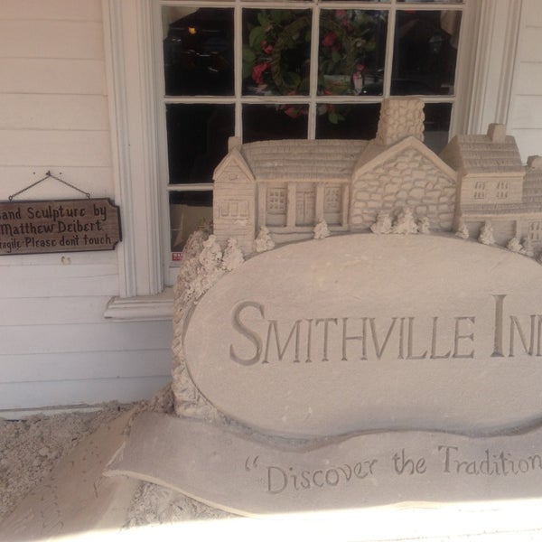 Foto tirada no(a) The Smithville Inn por Eugene J. em 3/3/2013