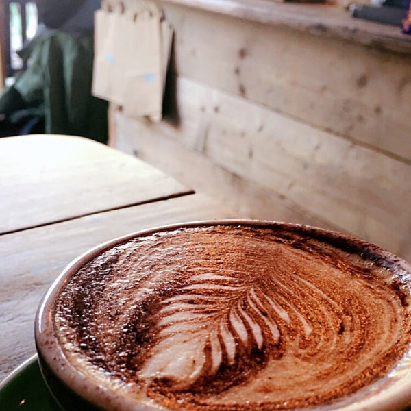 Foto diambil di Brickwood Coffee &amp; Bread oleh i7no S. pada 11/2/2016