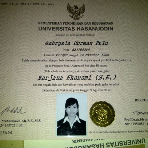 Fotos Em Akademik Fak Ekonomi Bisnis Unhas Ujung Pandang Sulawesi Selatan Fotos Em Akademik Fak Ekonomi Bisnis Unhas Ujung Pandang Sulawesi Selatan