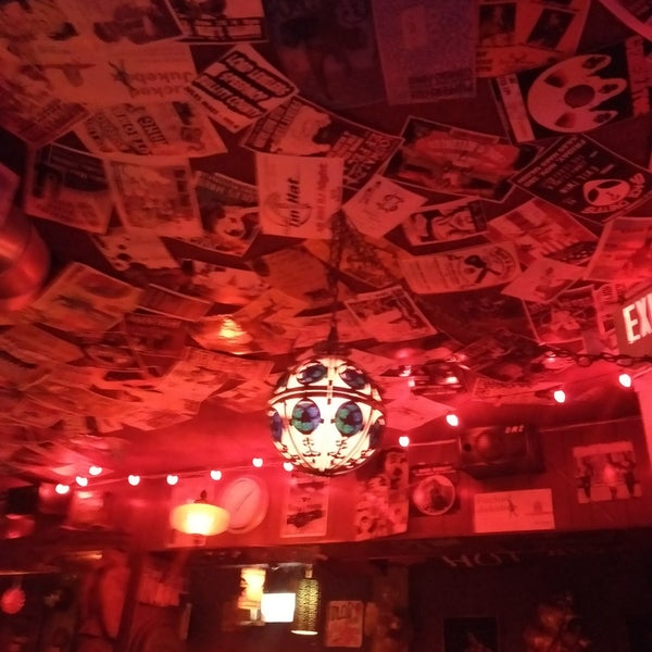 Photos at The Tin Hat Bar & Grill Phinney Ridge 20 tips