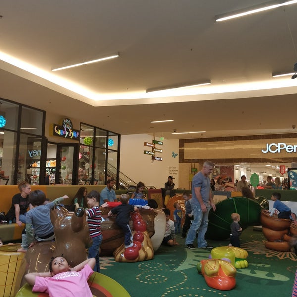 Westfield Kids Play Space Indoor Play Area in Tukwila